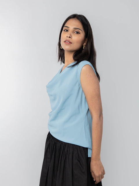 BLUE GATHERD TOP