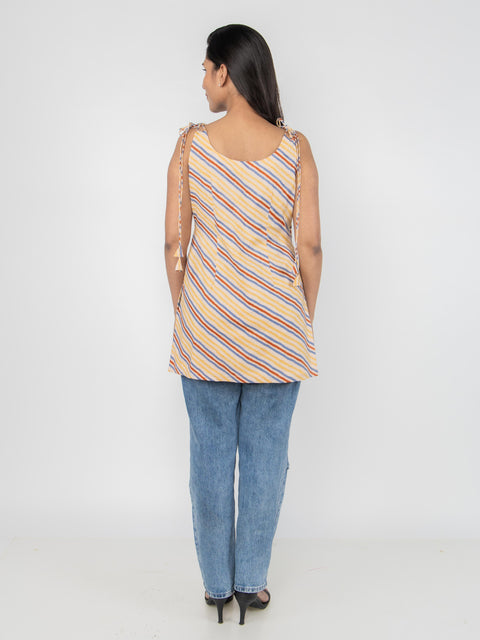 STRIPED SLEEVELESS KURTI