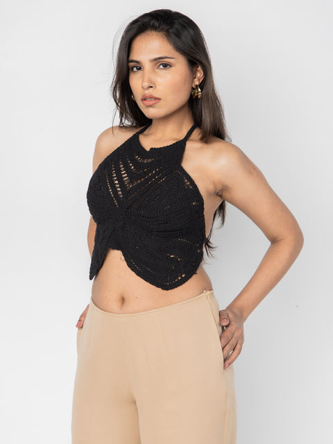 BLACK CROCHET HALTER TOP