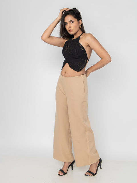 BLACK CROCHET HALTER TOP