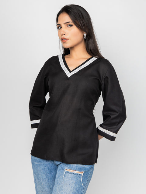 BLACK V-NECK KURTI
