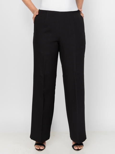 BLACK STRAIGHT FIT SEAMLESS PANTS
